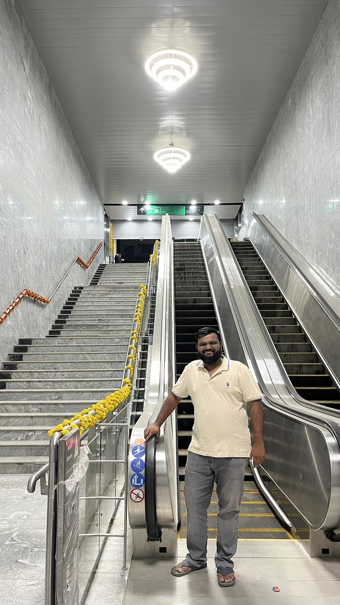 InfraStory tweet media