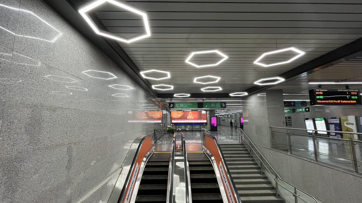 InfraStory tweet media