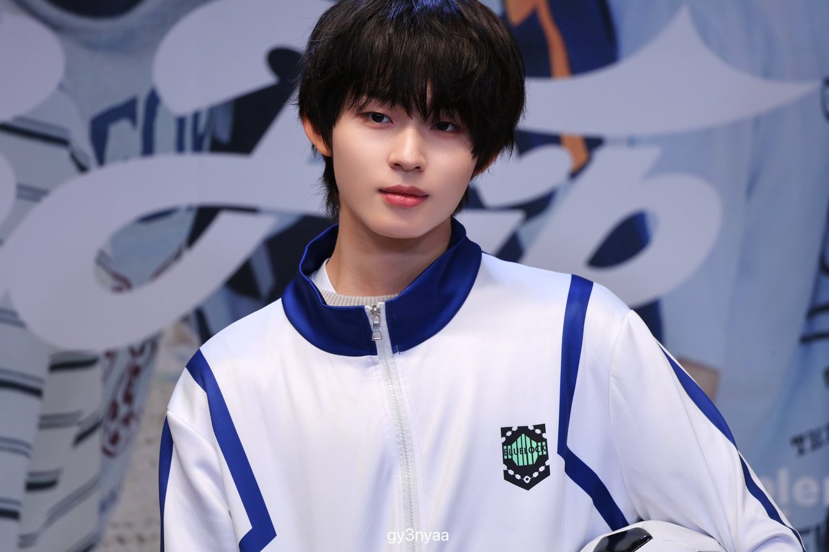 BBii11ii's tweet photo. 축놀 킷왼 https://t.co/L1j2JkmFBd