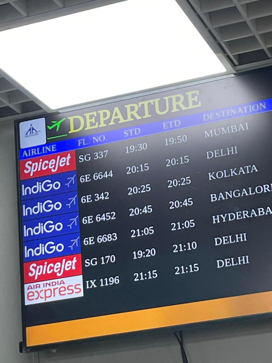 capthkvarma's tweet photo. Very bad experience with @flyspicejet  They made me and my wife weigh all hand bags including laptop bags and asked to pay for excess. The flight was delayed by 2hrs but not even a sandwich was offered to passengers!
Never going to fly with them again! @DGCAIndia @flyspicejet https://t.co/4nUnHqZLJ3