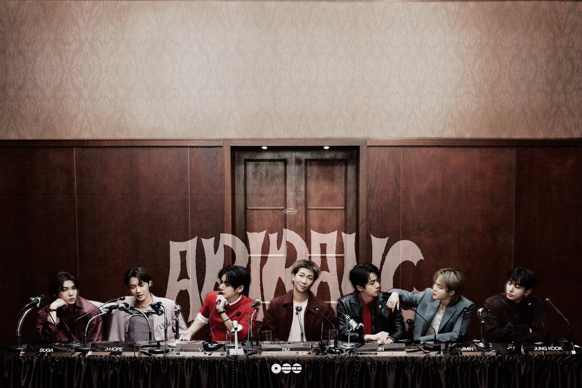 jjkjeonk_'s tweet photo. bts is back ! ★

Wallpaper version
(Laptop/computer/tablet) https://t.co/nsviguGi45