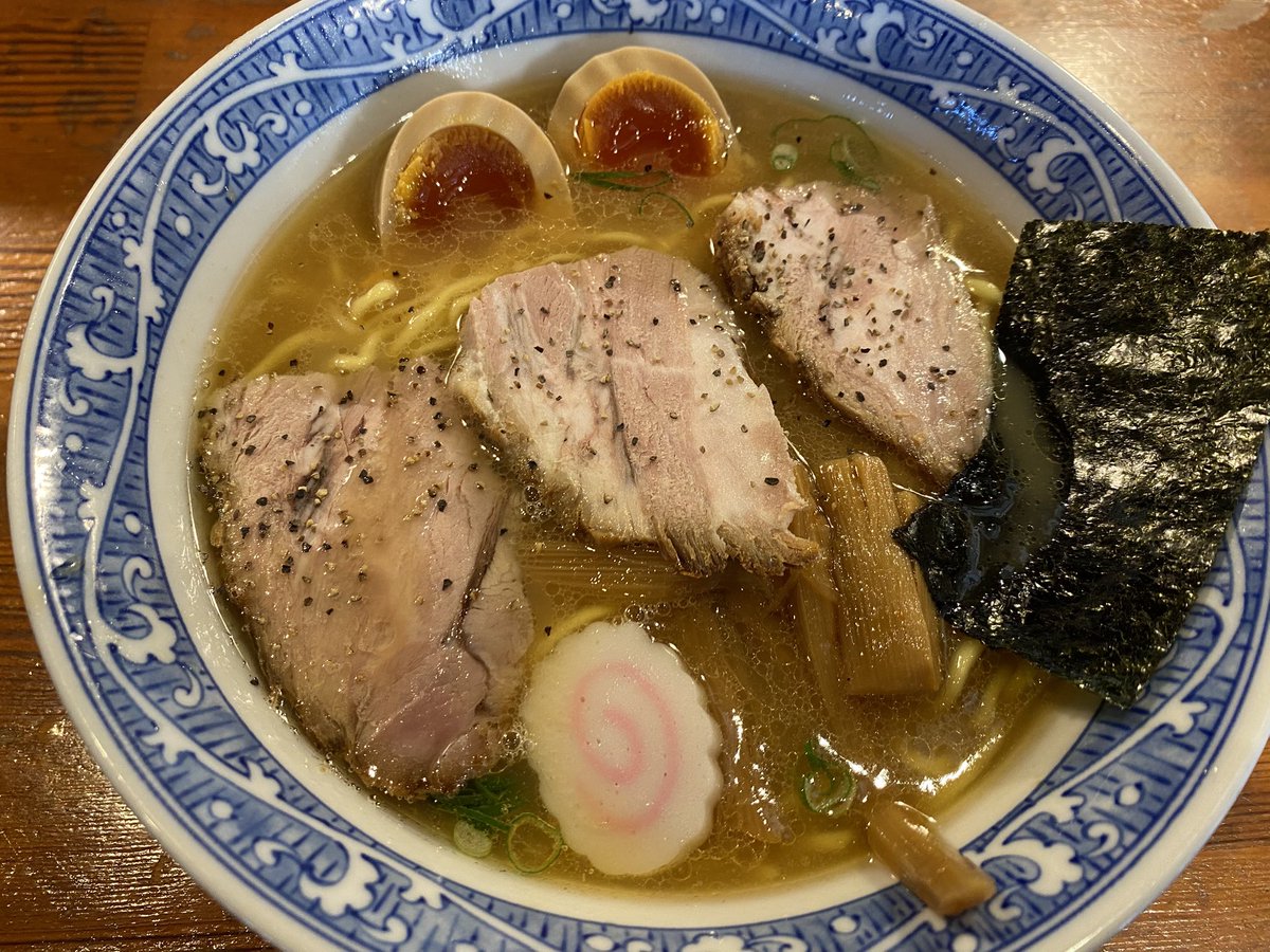 麺族のたしなみ🍜
今日も良い麺日和♪
おいしゅうございました🙏