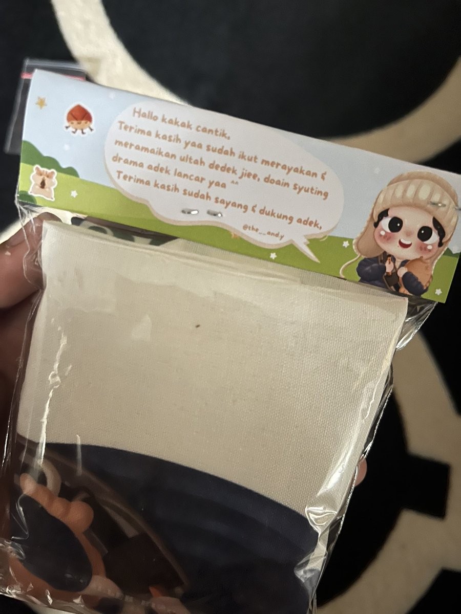 Huaa freebies online ka <a href="/jihanwon17/">Tacha 🐹</a> udah sampe🫶🏻✨🦋 maaci banyakk freebies nya super cuteeeee🥹😍