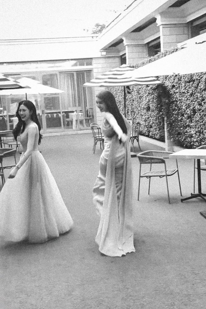 yeahwhatOL's tweet image. 옴링동거하는집에붙여놓을거같은사진중하나