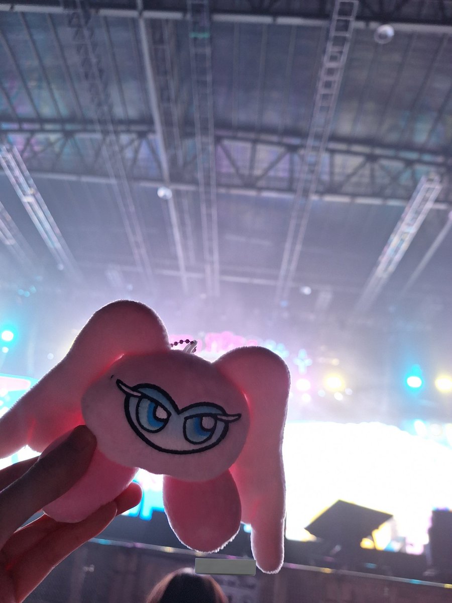 baebeechuu (@chubaebee) / Posts / X