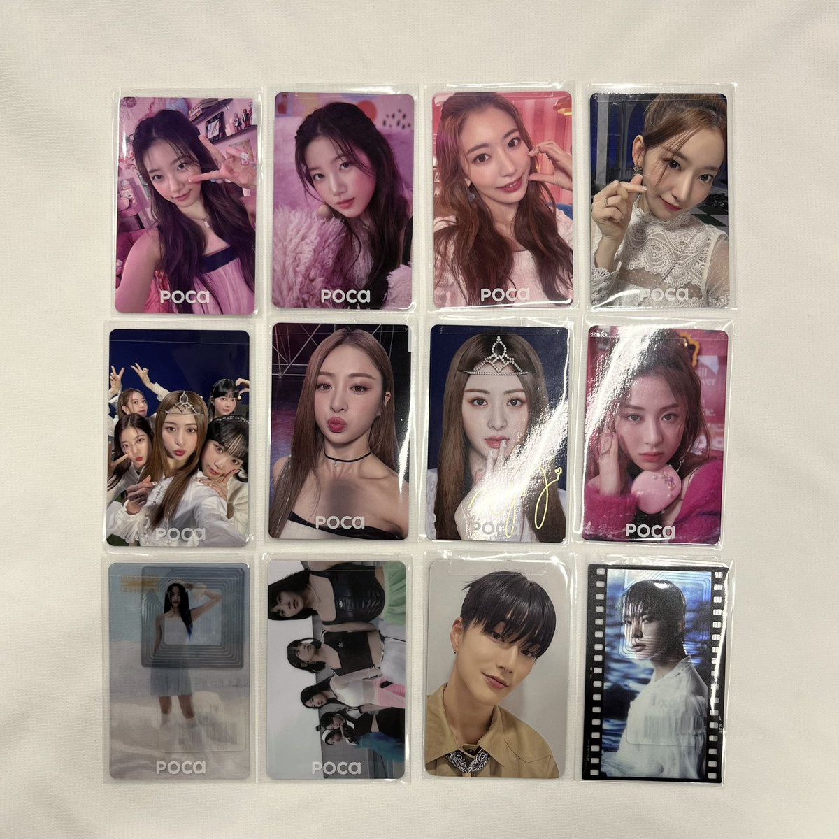 本日よりラキドロ公式トレカ 販売しております🤎✨ ⁡ IVEのトレカは