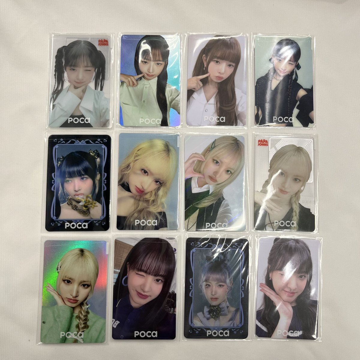 本日よりラキドロ公式トレカ 販売しております🤎✨ ⁡ IVEのトレカは