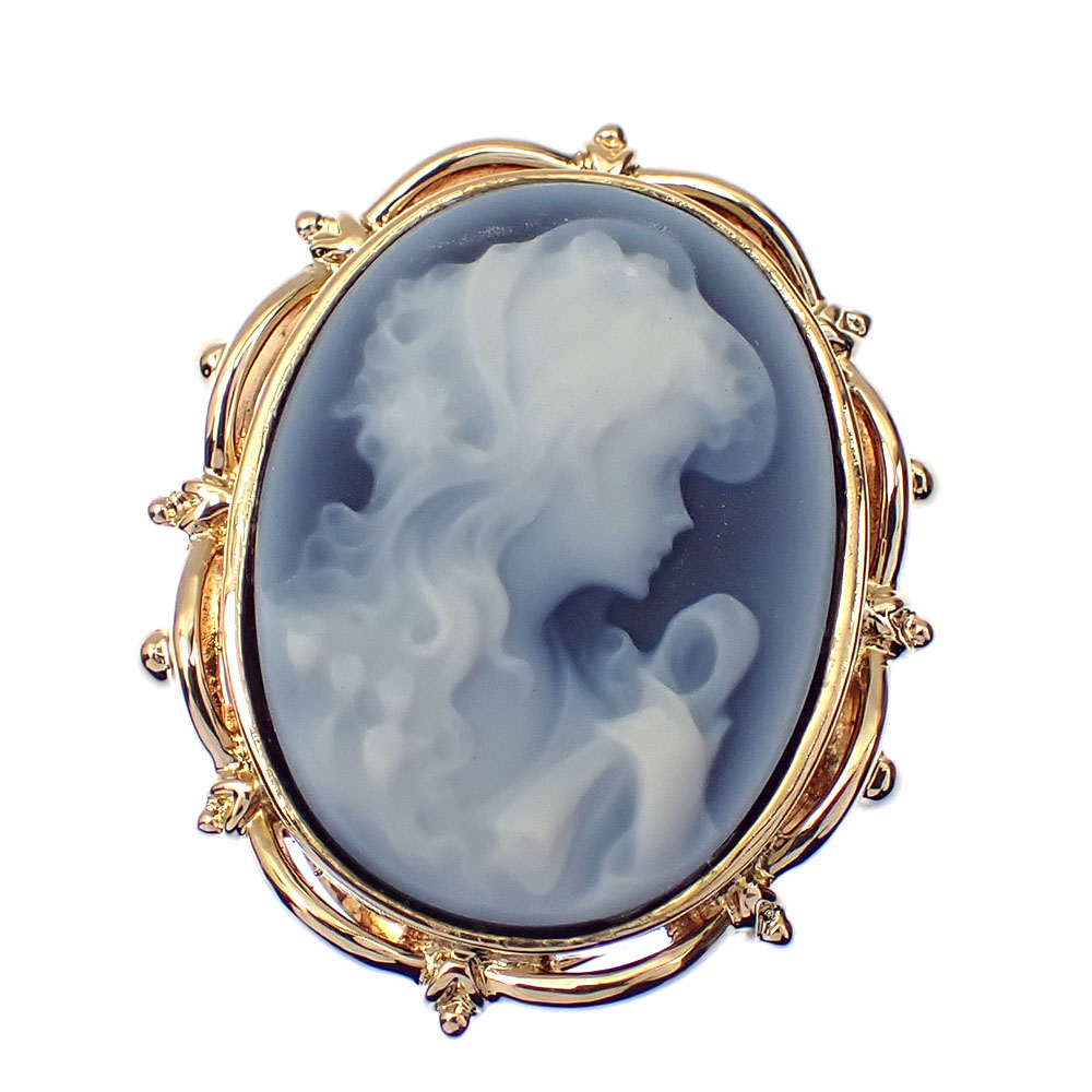 K18YG カメオ リング 9.8g 販売中です✨ まるで絵画を身に着けるような