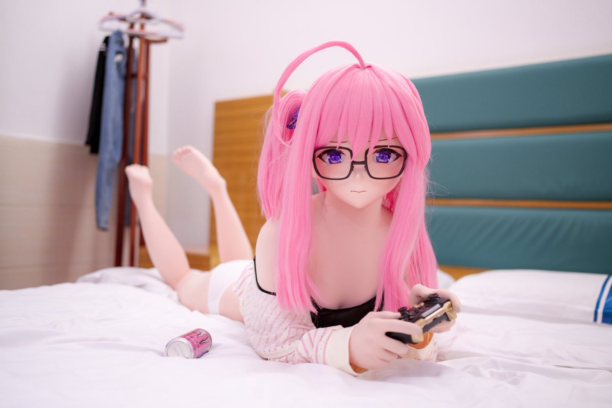 纏枝蓮 tweet media