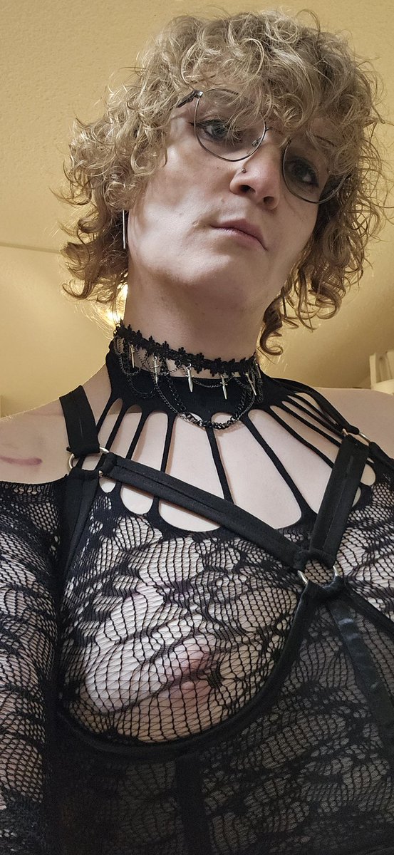 CooozyAD's tweet photo. Okay, but what the fuck is HRT even, like goddamn. What have I become?? https://t.co/KTG9c6IbOQ