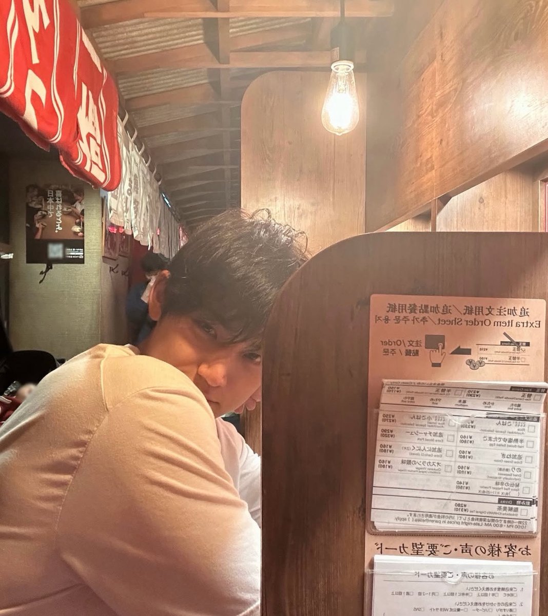 roomwates's tweet photo. falling in love like in the movies
a minwon au 🫗

https://t.co/6YrkXJyQAJ https://t.co/Ad7HBFdY7R