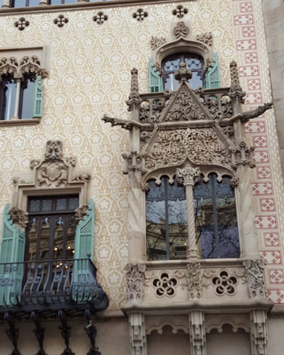 Passejant per Barcelona. 
Casa Amatller. Modernisme. #Barcelona #bcn #Modernisme <a href="/CasaAmatller/">Casa Museu Amatller</a>