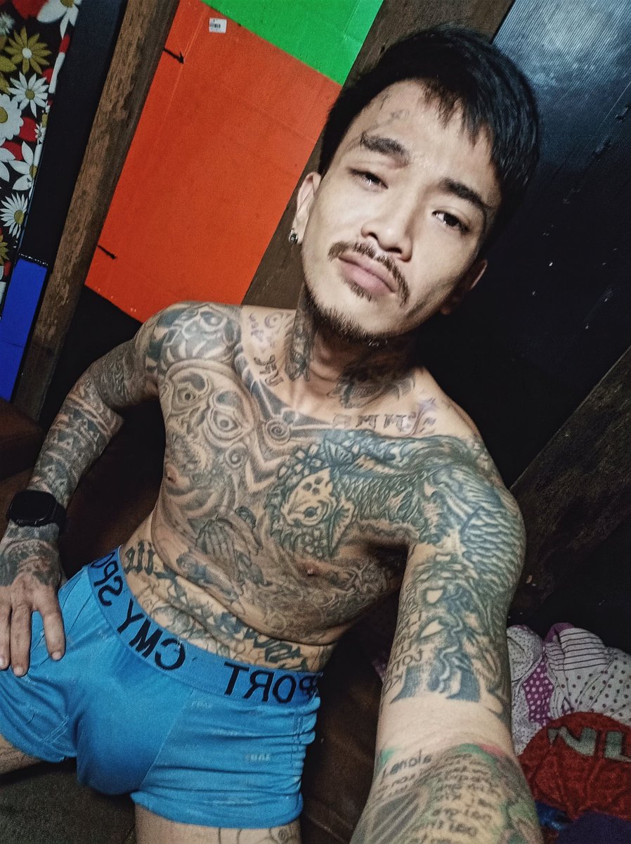 plugkyBad's tweet image. แว้นรถไปส่งเพื่อนทำธุรรกลับมาแบบเดียว เสื้อผ้าเปียกเหงื่อหมดกู ซักผ้าอีกก 😑
#ซัพพ๊อทผมจิ 😬