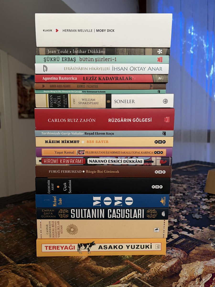 Pazar sabahına kitap kargosu ile uyanmak, kendime aldığım en güzel sevgililer günü hediyesi olabilir…