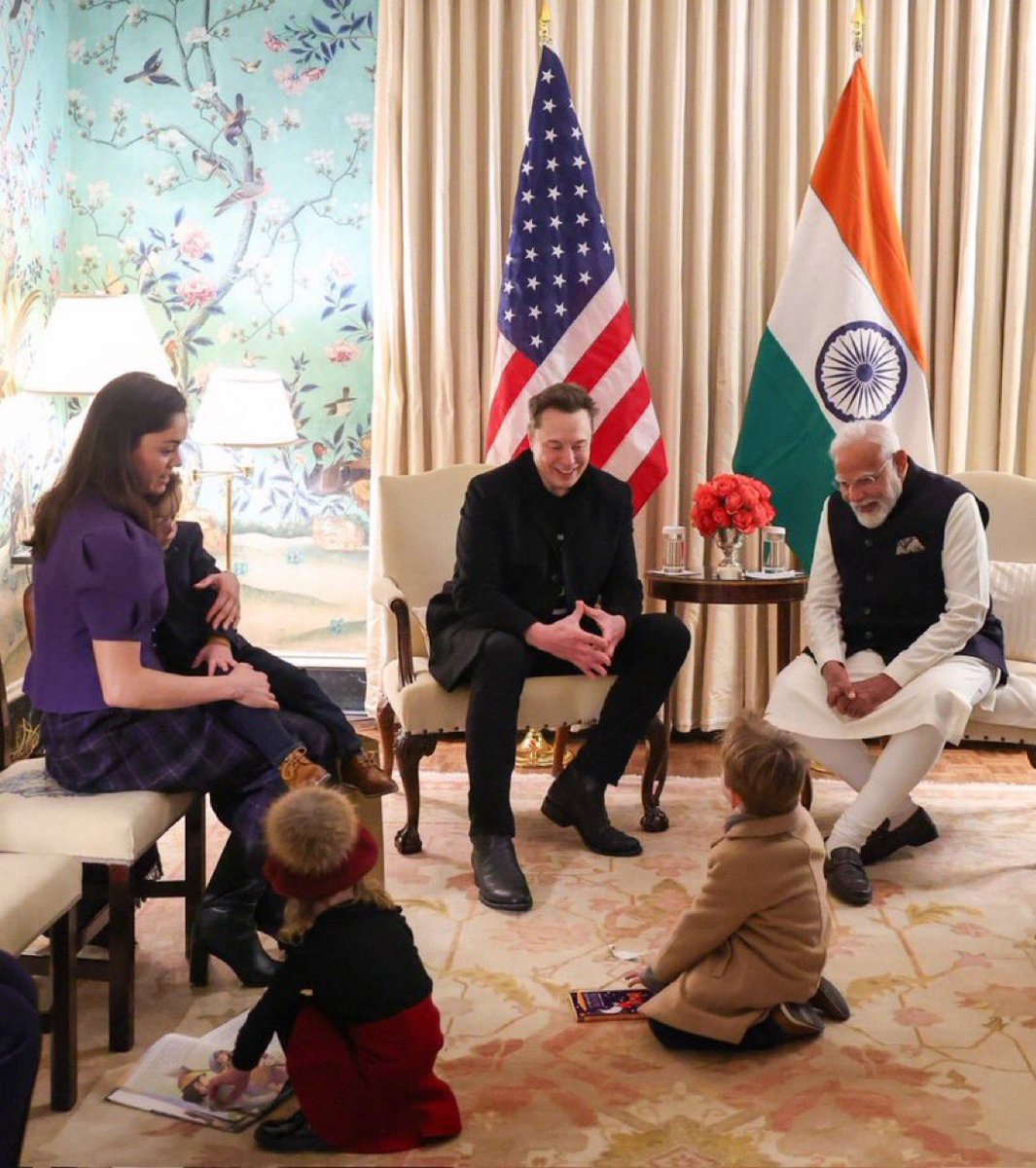 cb_doge's tweet image. This is true.

Every time I visited Elon, his kids were with him. They spend time together, just being a family. It is not only at home. He also brings his kids with him to work sometimes so he can spend more time with them. Even during his meeting with Prime Minister Modi, his…
