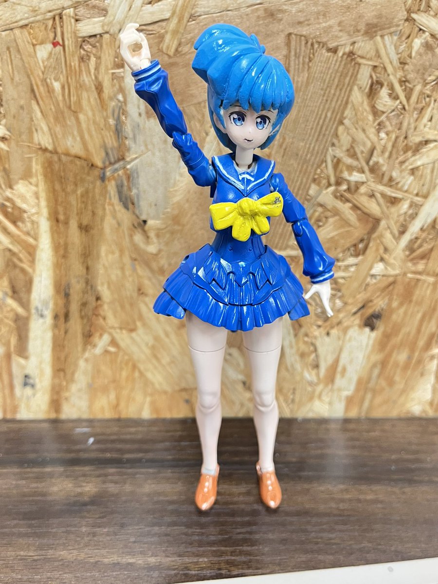 自作30M進捗 まだ試作段階だけど、全身塗装して組み立てて立たせてみ