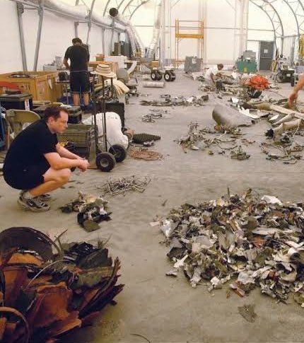 Kochara13's tweet image. “People are too afraid to try things. They shouldn't be afraid of failing. 

They should just go and do it.”

— Elon Musk 

How it started                             How it going