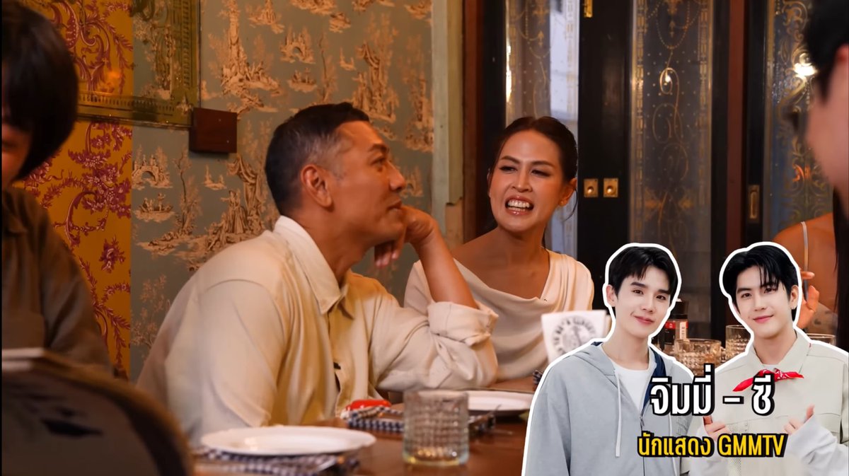 พี่กอล์ฟเล่าเรื่องพี่ก็อตจิที่งานแฟนคอนจิมมี่ซี แล้วมีป็อปอัพรูปจิมมี่ซีขึ้นด้วยอะ น่ารักมาก TTTTTTTTTTT 

:-) #jimmyyjp #sea_tawinan #จิมมี่ซี #JimmySea