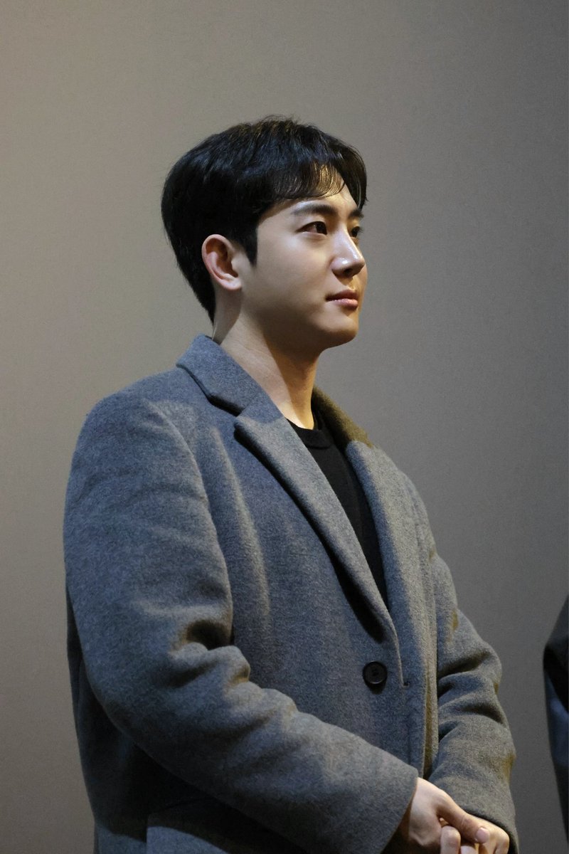 2026.02.14 더로즈 컴백투미 무대인사

이 날 도준이 코트 너무 찰떡🤩

#더로즈 #therose #박도준 #도준 #dojoon