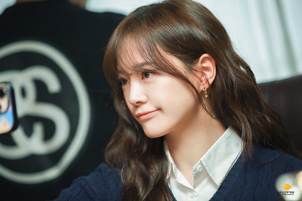 김세정 얼굴 tweet media