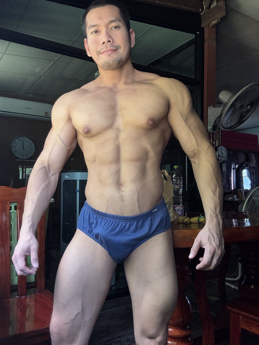 MUSCULARCC tweet media