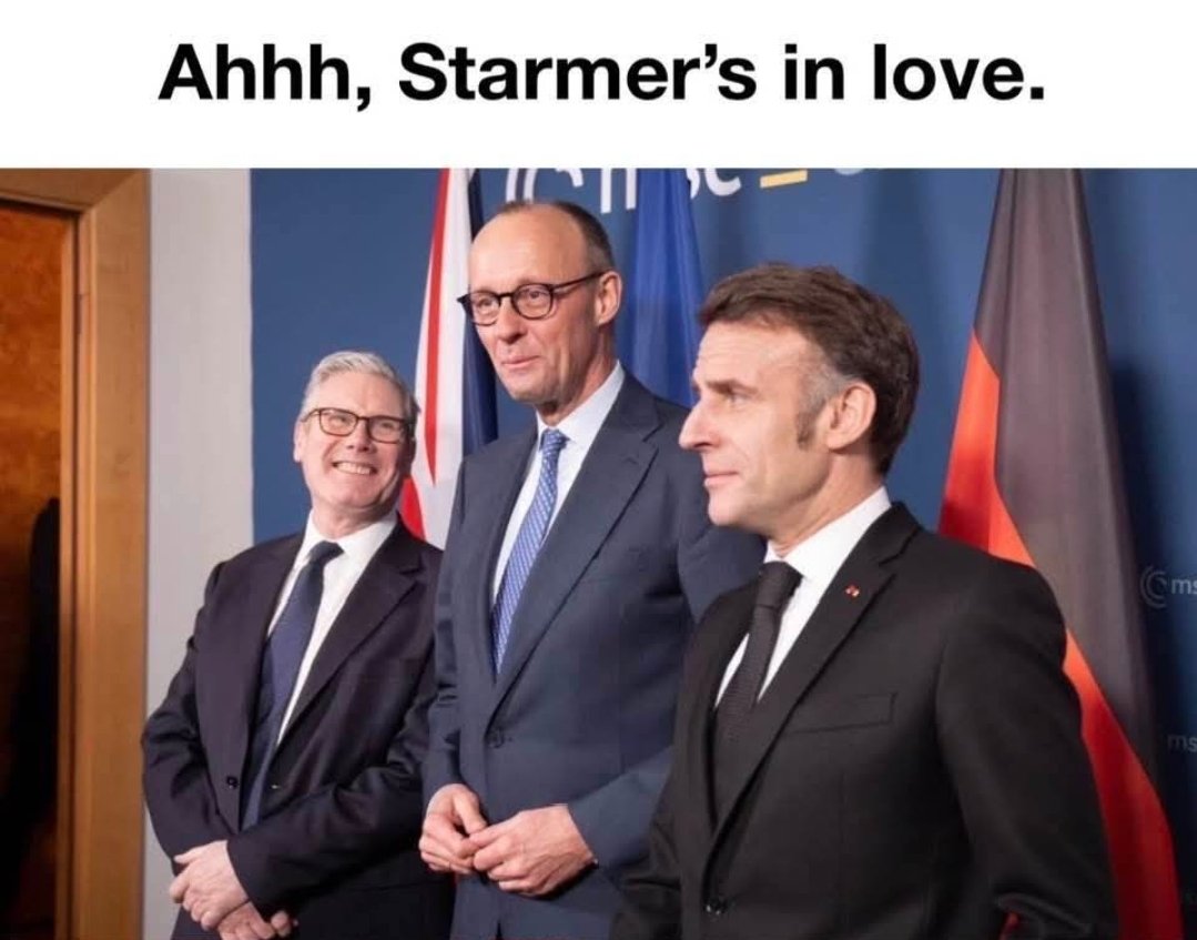 MariaMo32975161's tweet photo. West led by the dim reality that Macron, Starmer and Merz the morally bankrupt crew have no backup plan. The must convert to War production as destroyed their economies for Zelensky. Europe is the war Criminal #natoterrorism #starmerlies #zelenskywarcriminal https://t.co/pzElDq7QKA
