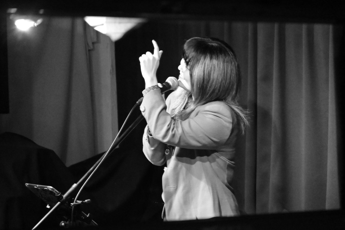 タイツキのウラ。

夏々野七菜