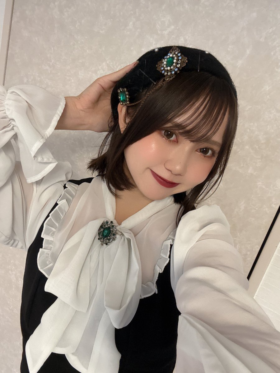 『HIMEJI SOUND BOX Vol.89』ありがとうございました！！💚
初めましての方もいつも会いに来てくれてるみんなも一緒に最高の時間過ごせて幸せすぎたぁ🫶
姫路ほんまに大好き♡
ツアーでも4月5日に来させて頂くのでぜひまた姫路でも会おうね！💫
 #しゅかしゅん  #大阪春夏秋冬