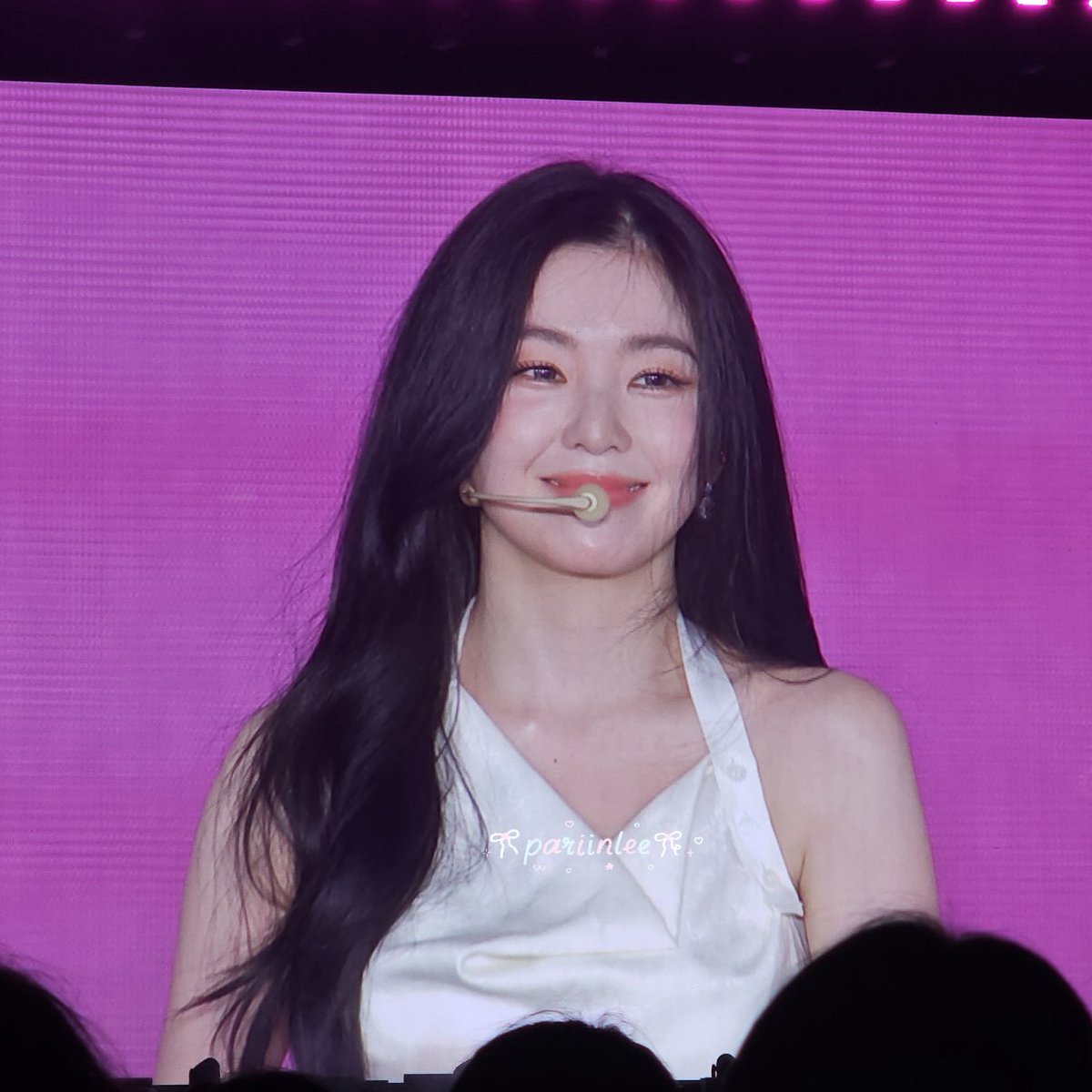 ไอรีนสวยไรขนาดนั้นวะ จากใจคนที่พึ่งเคยเจอชีครั้งแรก พี่เบชีสวยไม่สร่างจริงสมมงวิชวล 

#SMTOWNLIVE2025_26_BANGKOK #IRENE