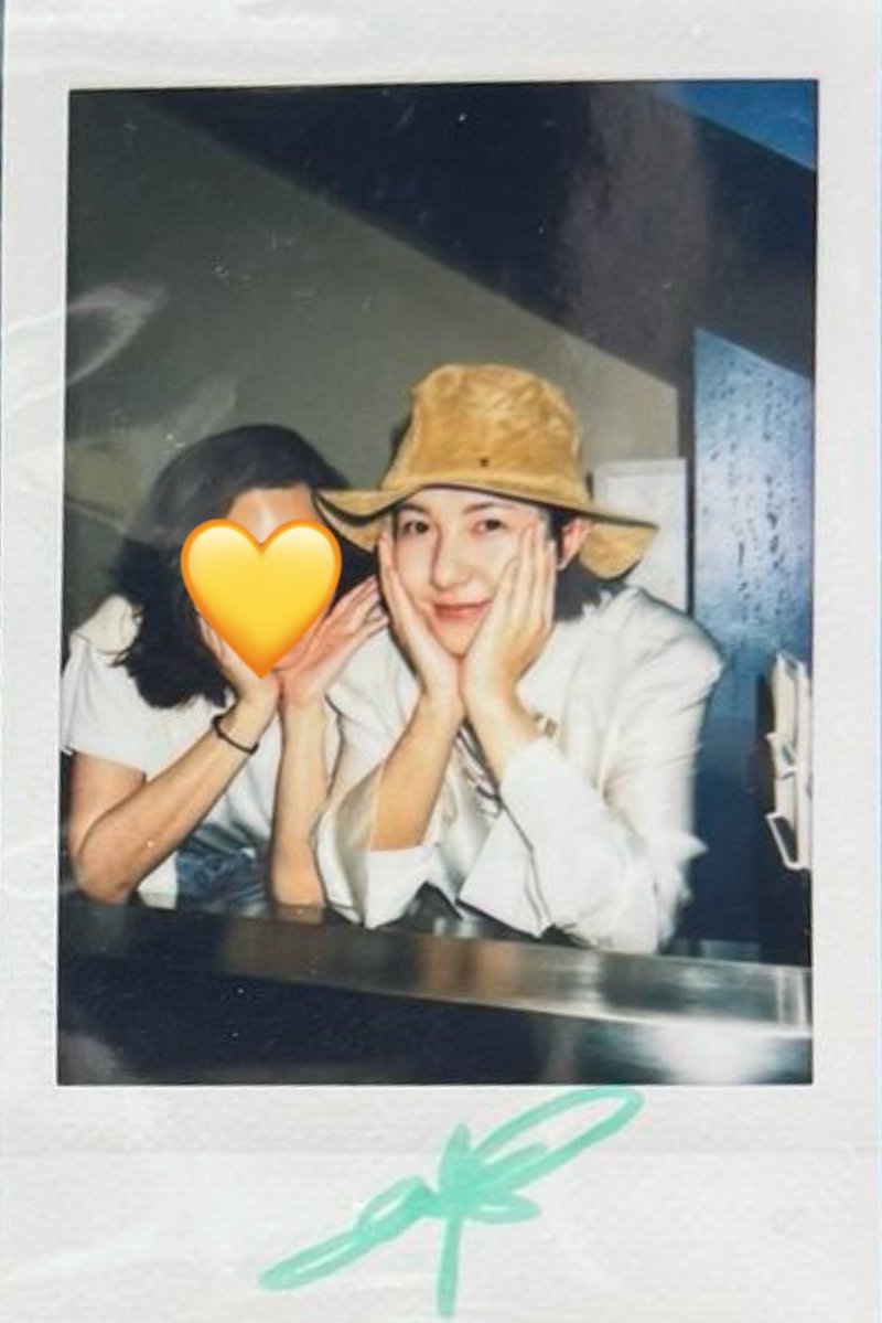 POPCORNBOBO323's tweet image. The hotpot restaurant SINNIC SIKI 🍲 has so many photos of TEN’s sister and Renjun together !!

so adorable 😭😭😭