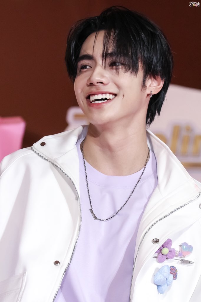 150226 | FINELINE HAPPINESS WITH BUS

ยาใจที่ดีที่สุดของจั๊น🥺💘 <a href="/PEEMWASU_/">PEEMWASU</a> 

#PEEMWASU #FinelinexBUS
#FinelineHappinessUnlockxBUS