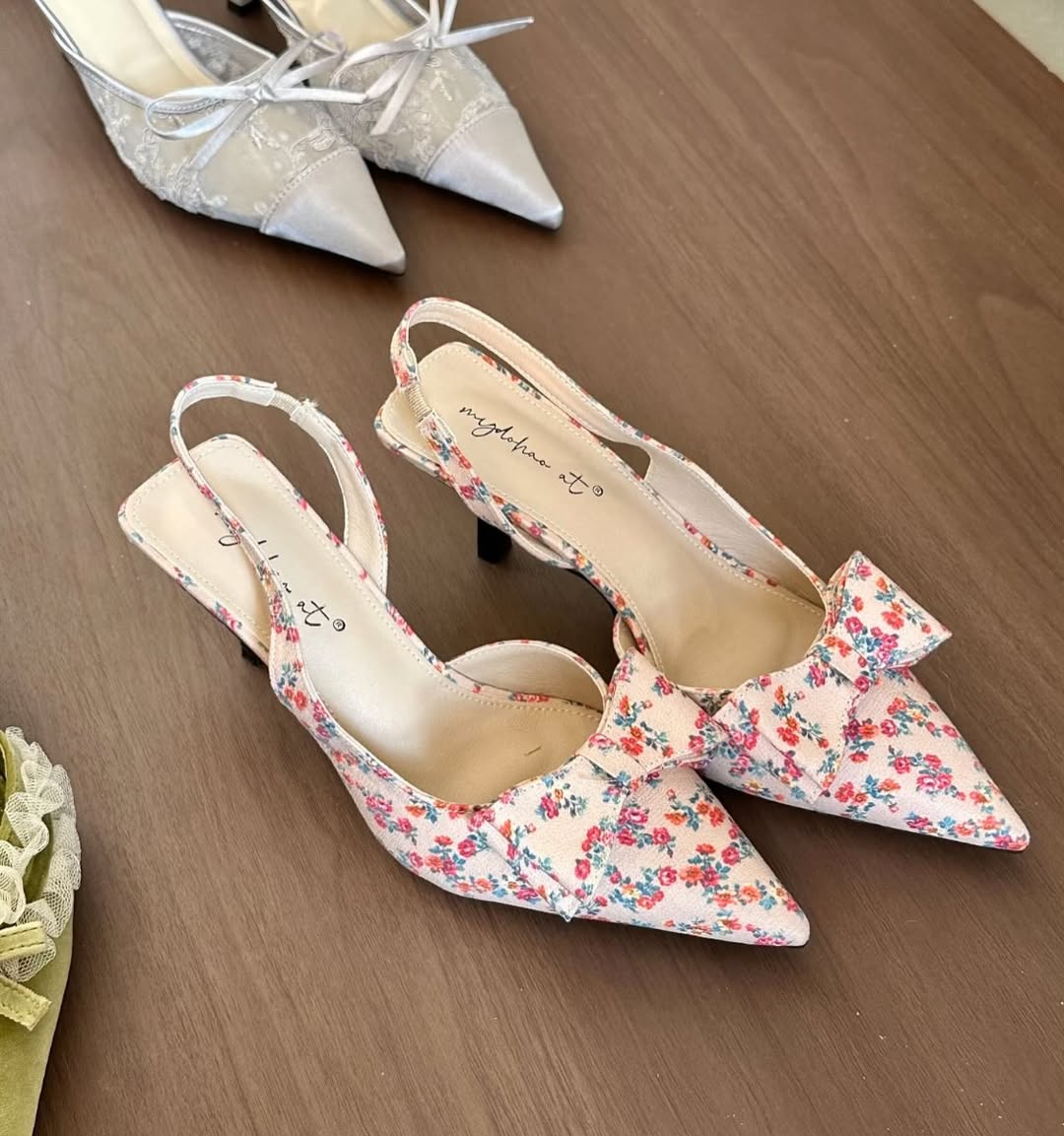 your ☁️ tweet media