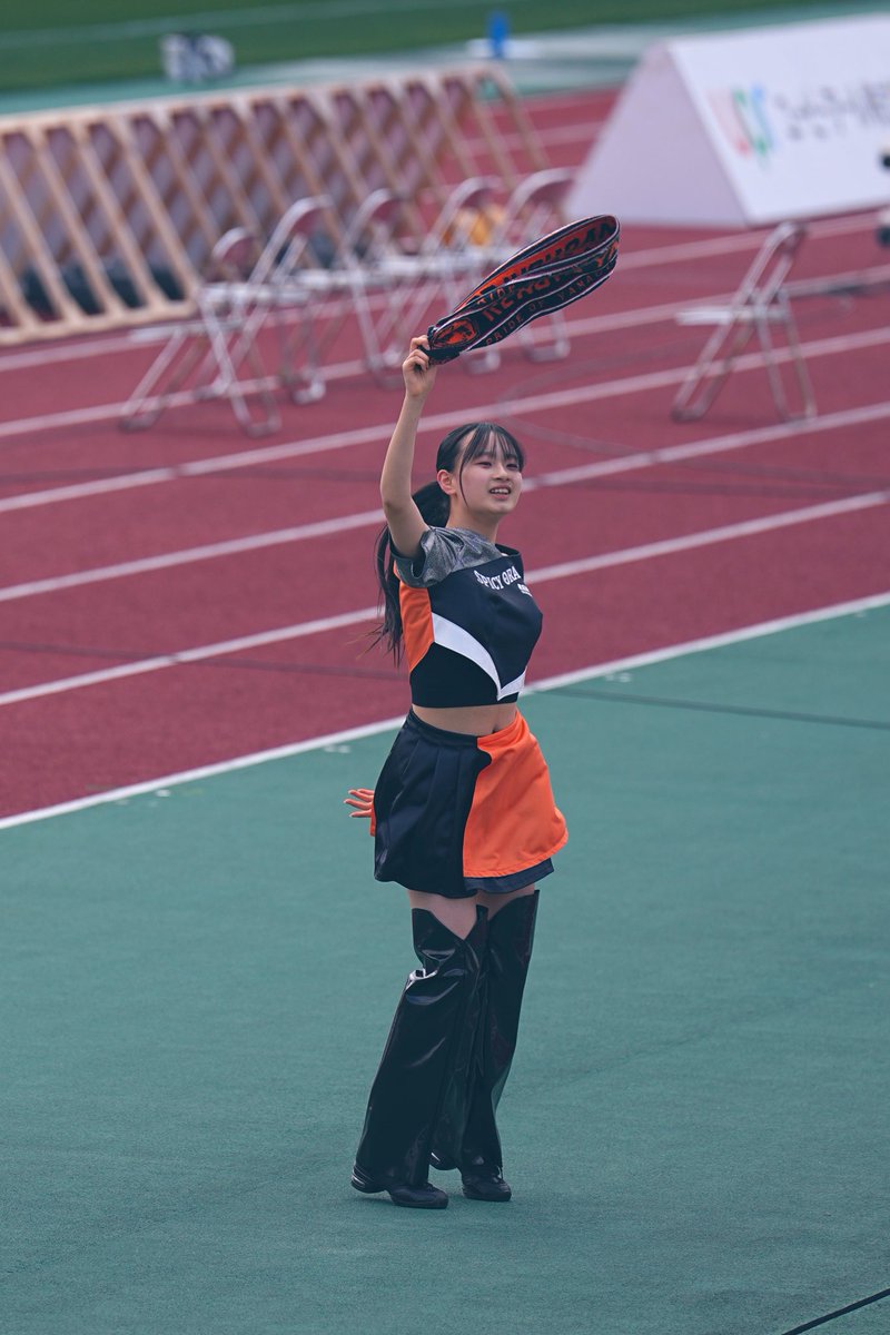 ren8ofa's tweet photo. 100年構想リーグ　ホーム開幕戦

#レノファ山口FC 
#sumile
#SPICYORANGE https://t.co/GP04Ccoq6A