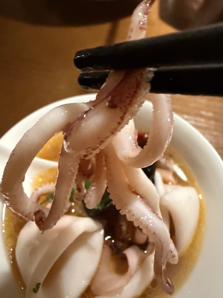 ワイタト tweet media