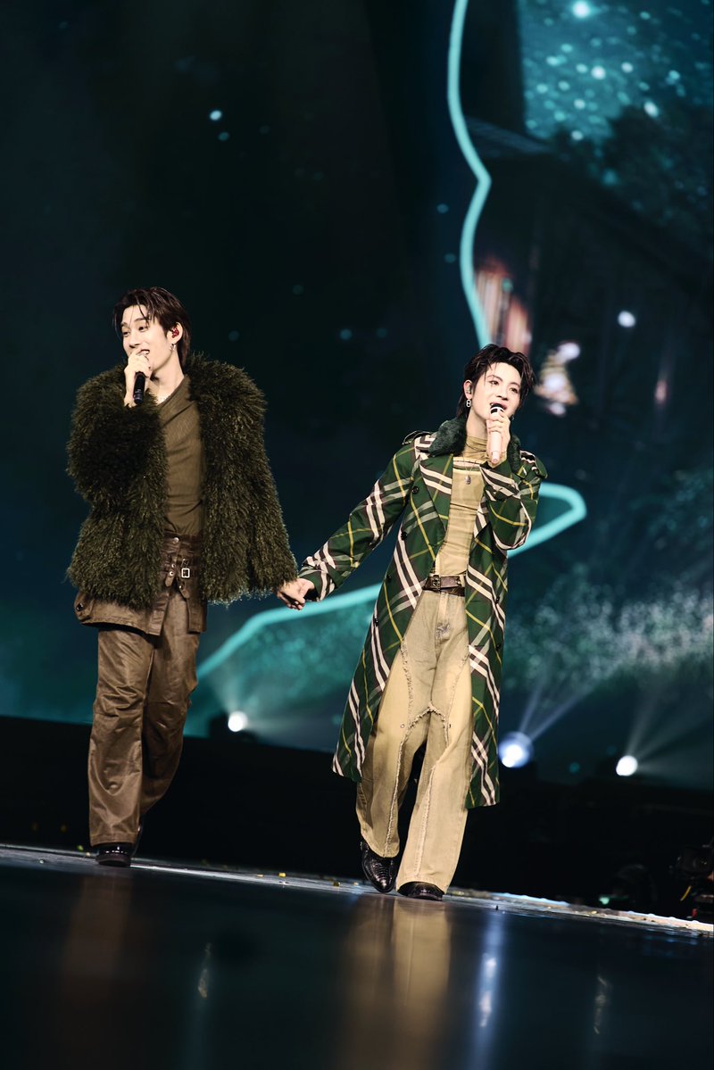 TLE_mtm's tweet image. ครั้งแรกที่ได้ยืนบนเวทีอิมแพค เวทีที่เติ้ลเคยฝันและเคยมานั่งดูอยู่ไกล ๆ วันนี้ได้ขึ้นไปยืนจริง ๆ แล้ว ขอบคุณเขมจิราต้องรอดที่ทำให้ KHEMJIRA THE GOLDEN TIME CONCERT เกิดขึ้น และทำให้ความฝันของเด็กคนนึงเป็นจริง ขอบคุณพี่อ๊อฟชั่น และค่ายดูมันดิ…