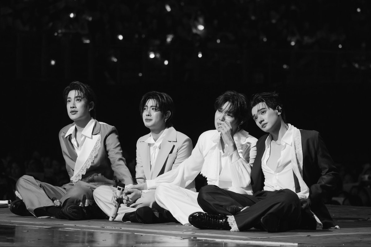 TLE_mtm's tweet image. ครั้งแรกที่ได้ยืนบนเวทีอิมแพค เวทีที่เติ้ลเคยฝันและเคยมานั่งดูอยู่ไกล ๆ วันนี้ได้ขึ้นไปยืนจริง ๆ แล้ว ขอบคุณเขมจิราต้องรอดที่ทำให้ KHEMJIRA THE GOLDEN TIME CONCERT เกิดขึ้น และทำให้ความฝันของเด็กคนนึงเป็นจริง ขอบคุณพี่อ๊อฟชั่น และค่ายดูมันดิ…