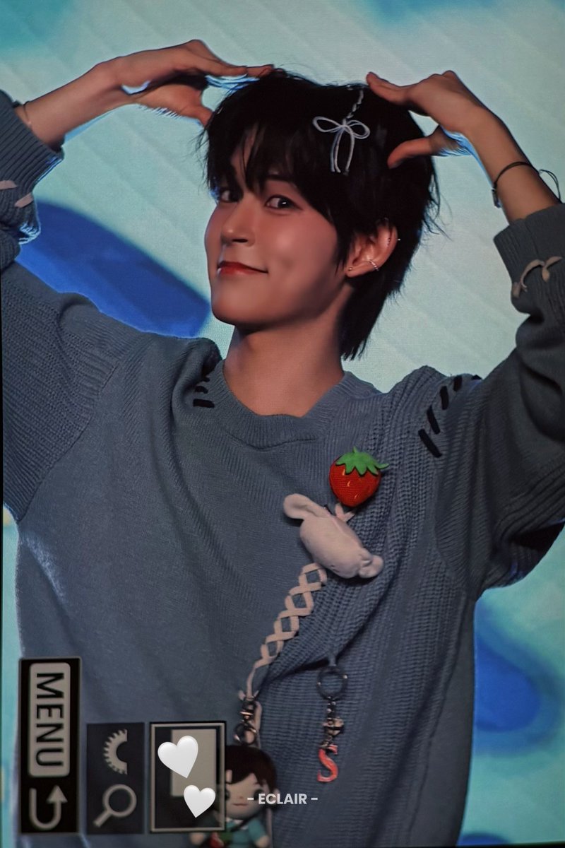 ᴇᴄʟᴀɪʀ tweet media