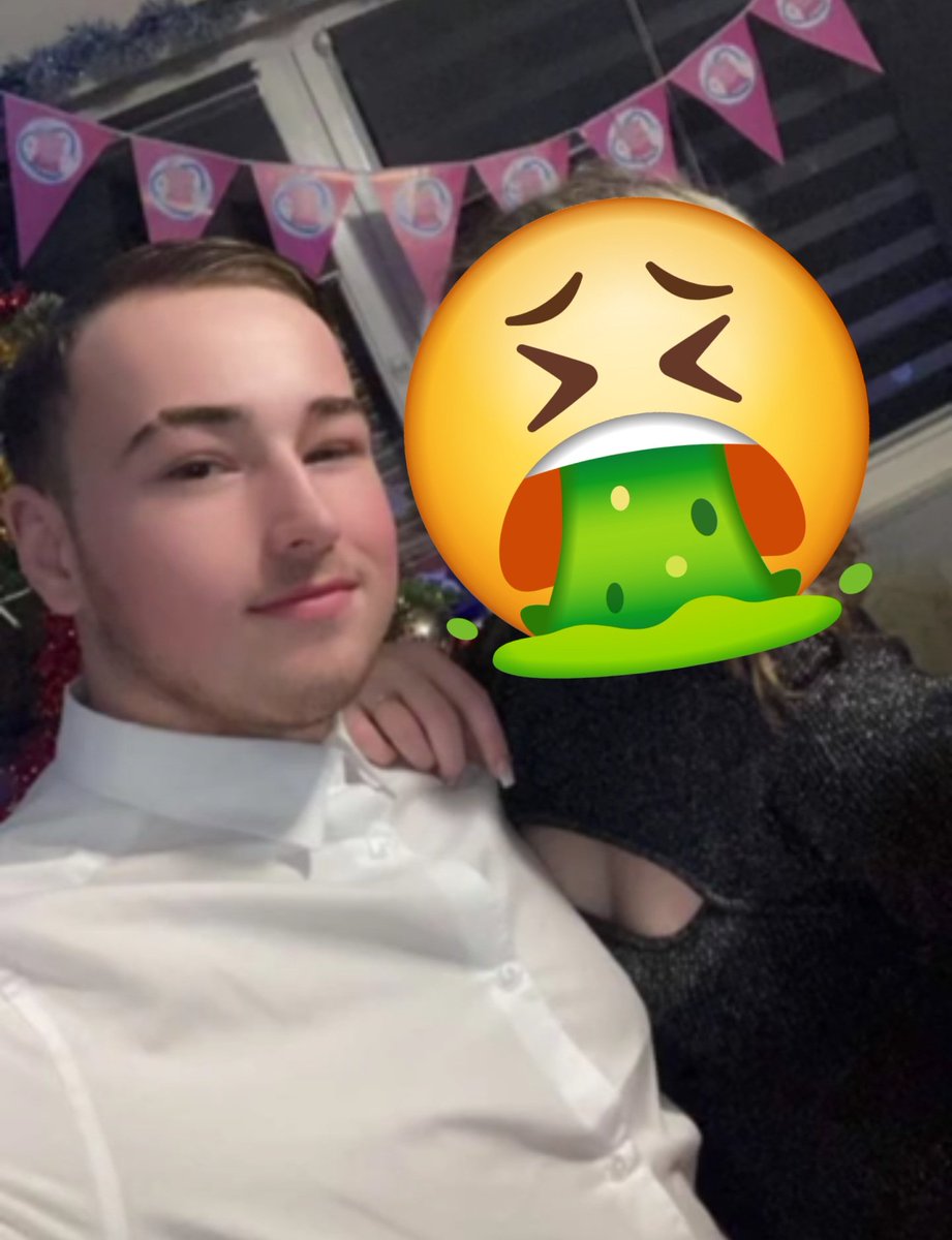 D'ailleurs s'il y a des gens sur Metz qui reconnaissent cette personne pardon c'était escroc par rapport à la photo il a deux trois ans de plus donc voilà s'il y a des gens qui le reconnaissent ils peuvent me contacter en DM ou alors directement la gendarmerie de