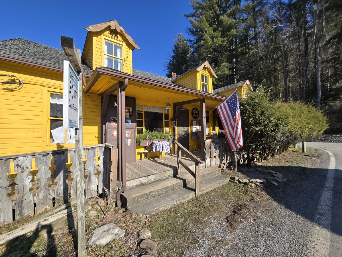 Lightswitch Creations tweet media