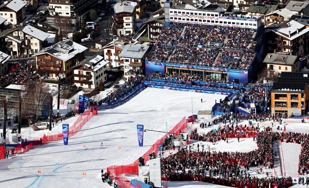 وعادت الروح لـ الأولمبياد الشتوي .. الأفضل 🇮🇹❄️

بعد سنوات من الإحباط وفقدان الشغف في الألمبياد الشتوي .. نجحت إيطاليا وبقوة في هذي الاستضافة بالأرقام ( هذا وباقي أسبوع كامل وينتهي )! 😳

🎟️ أكثر من 1.27 مليون تذكرة مباعة
👥 +500 ألف مشجع حضروا المنافسات
🎉 +250 ألف زائر لمناطق