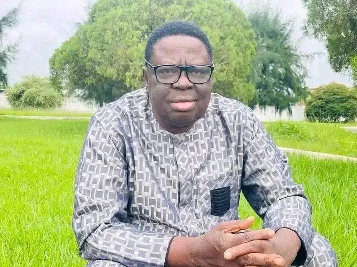 BSAT_Properties's tweet photo. This Is Bishop Dr Matthew Okpebholo, 

He Is A Pastor With Church Of God Mission, He Is From Uromi, Esan North East LGA Of Edo State.

He Constructed And Equiped The Uromi General Hospital Emergency Ward With A Total Cost Of 100 Million Naira.

He Has Provided Scholarship For 300 Esan Students Every Year For Over 20 Years.

He Constructed Oko Central Rd In Benin City.
 He Constructed A Road Inside University Of Benin.
He Constructed A Road In Irrua Specialist Teaching Hospital,Irrua Esan Central LGA Of Edo Atate 
He Constructed A Road In Benson Idahosa University.
He Constructed A Road In Ambrose Ali University.
He Constructed A Road In Glorious Vision University Ogwa.
He Built A Nursery,Primary And Secondary School.
He Built A Nursing School In Edenu,Esan Central LGA Of Edo State.
He Constructed A Road In Auchi Polytechnic 

Every Year, He Moves From Prison To Prison Paying Fines From Small Offenders Who He Inturn Pray With And Nurture Them In Christ.

He Has Been The One Maintaining Uromi-Ekpoma-Benin Road Before Government Intervention Most Times.

The Projects Are Too Numerous.
He Is The CEO/MD Of Ray Royal Construction Company.

He Did All These From His Own Pocket.  
He Never Worked In Government,Never An Appointee Of The Government.
He Is A Pastor.
If You Know Any Project He Did In Edo State That I Forgot Please Drop It Here.
Join Us Celebrate The Pastor Who Has Been Of Great Help To Many In Edo State.

© This is Bendel