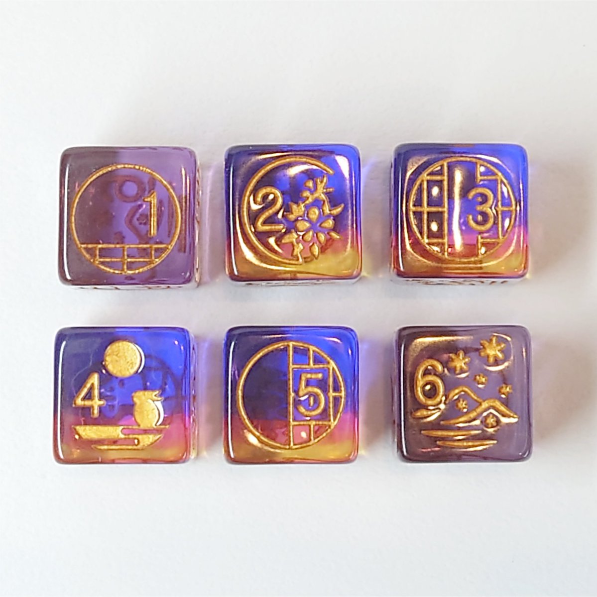 可愛めのデザインダイスはこっち……！