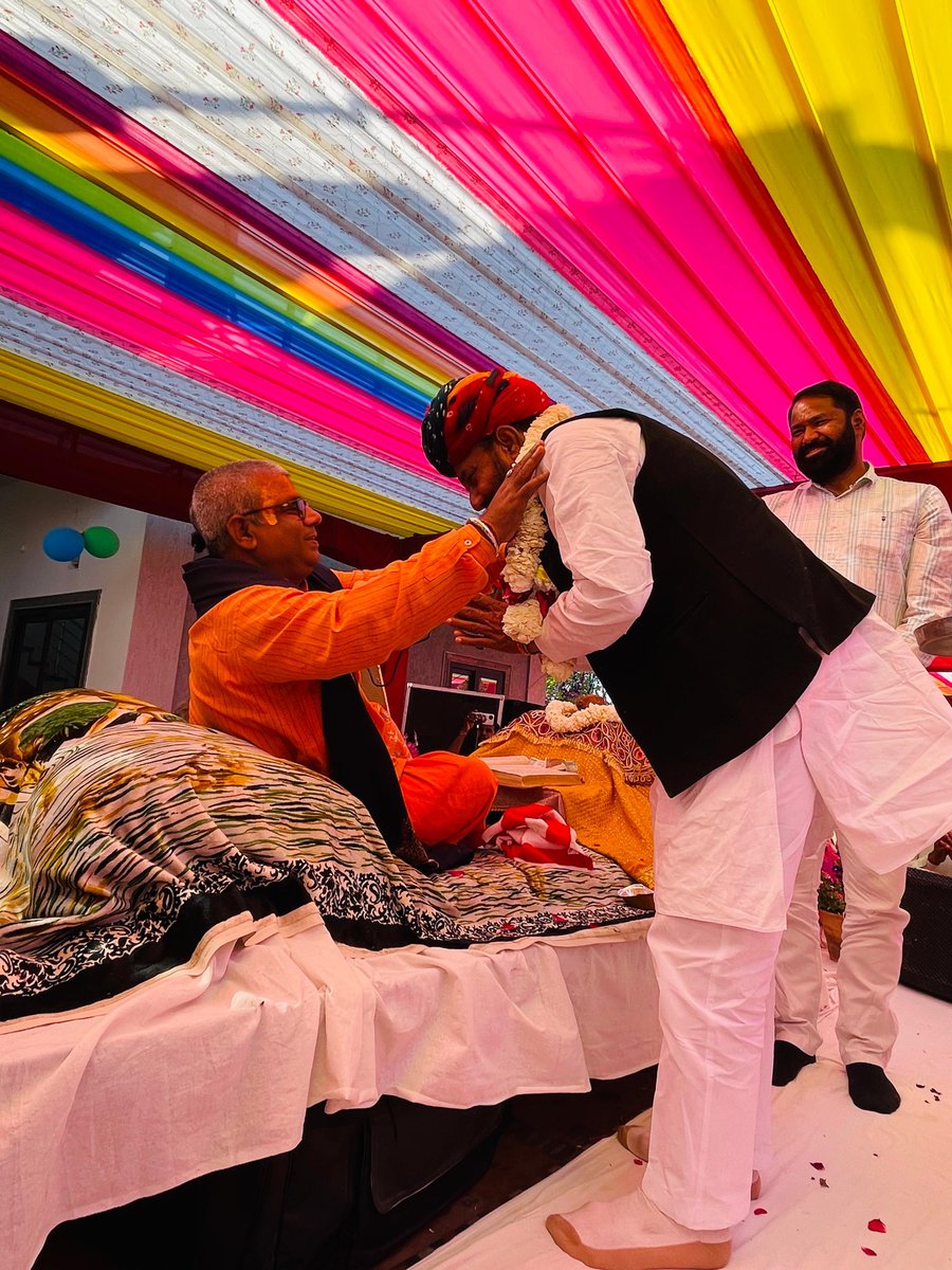 रामपुरा (बदनोर) सरपंच तेजमल जी गुर्जर के भागवत कथा कार्यक्रम में शामिल हुआ । 
पीसीसी सदस्य संग्राम सिंह जी गुर्जर साथ रहे ।