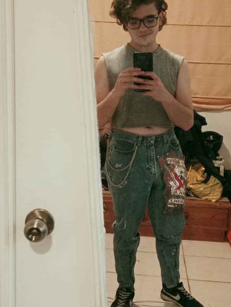 BlitzFr4ncis's tweet image. Este mes cumplo dos años en HRT 💊❤️‍🩹🏳️‍⚧️

2026/2025/2021/2018

#transpride #euphoria #HRT #trans