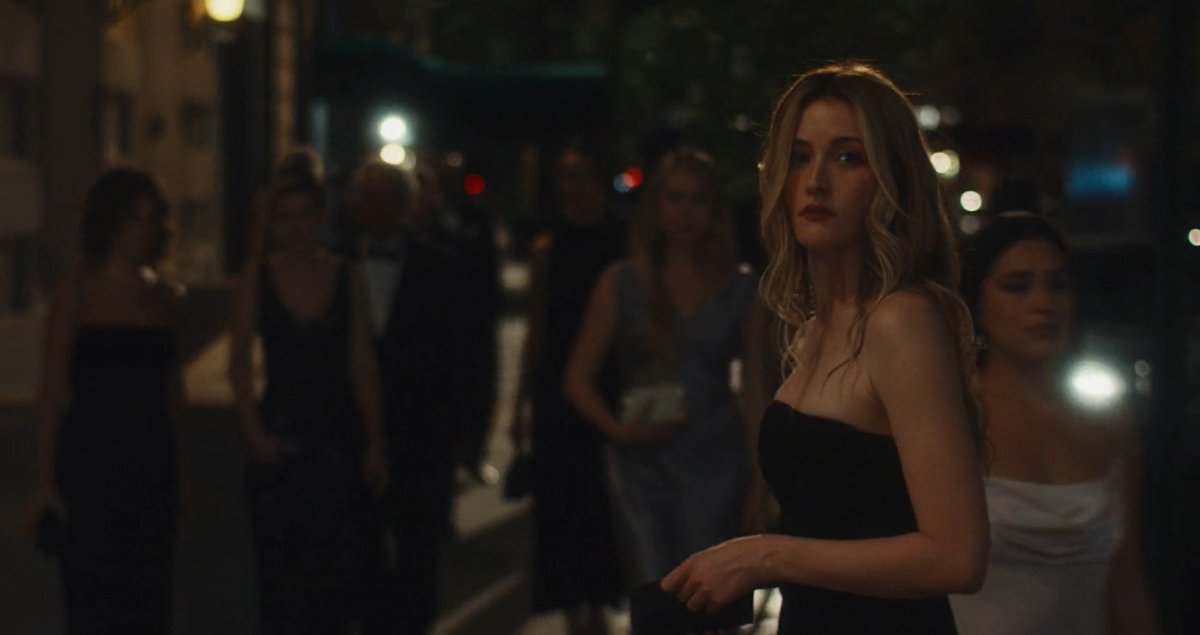 flowerfrost_'s tweet image. #lovestory is serving nyc luxury and expensive backdrop, sexy grown people and sensual romance with REAL chemistry.

modern romance is back. we're so up✨