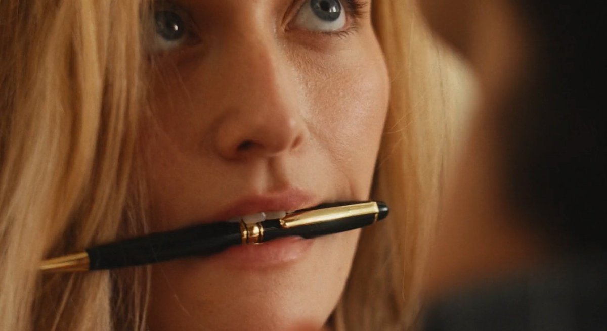 flowerfrost_'s tweet image. #lovestory is serving nyc luxury and expensive backdrop, sexy grown people and sensual romance with REAL chemistry.

modern romance is back. we're so up✨