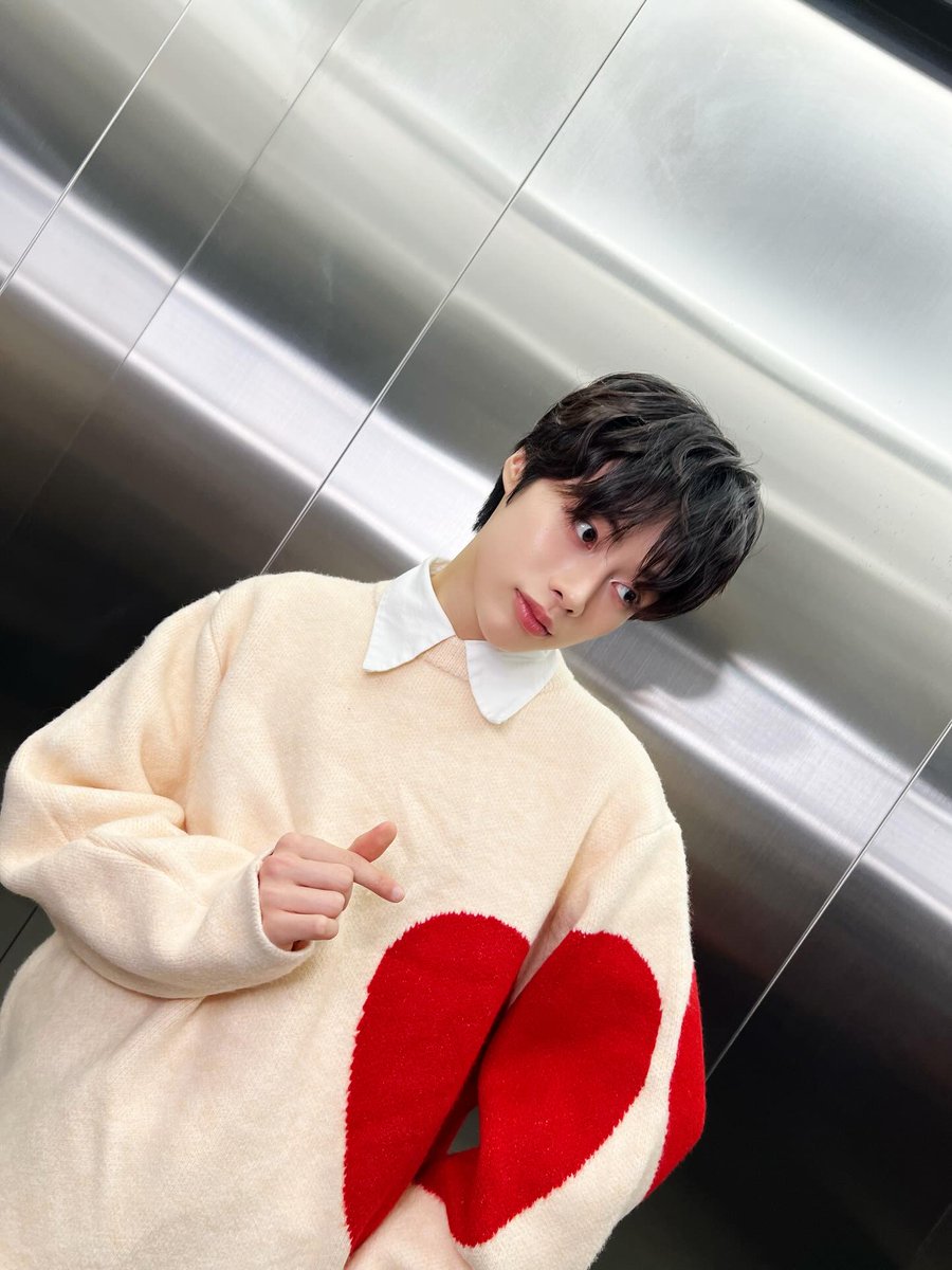 HanBiniEyewoniE's tweet image. 260214 #TPSTargram

VALENTINE 💌
instagram.com/p/DUvX2QFgdHb/

#템페스트 #TEMPEST #한빈 #HANBIN
#ValentinesDay