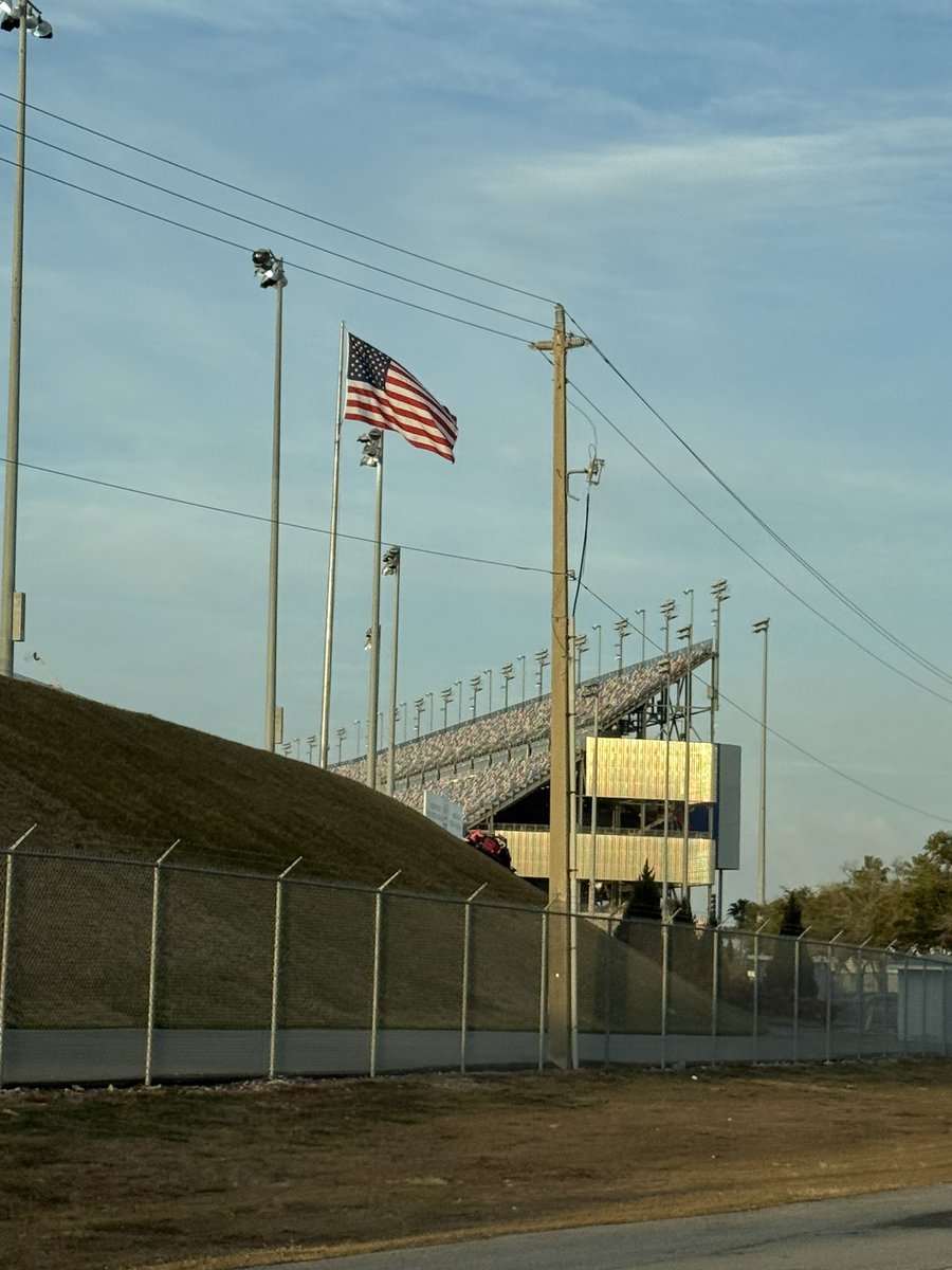 Chris Lambert tweet media