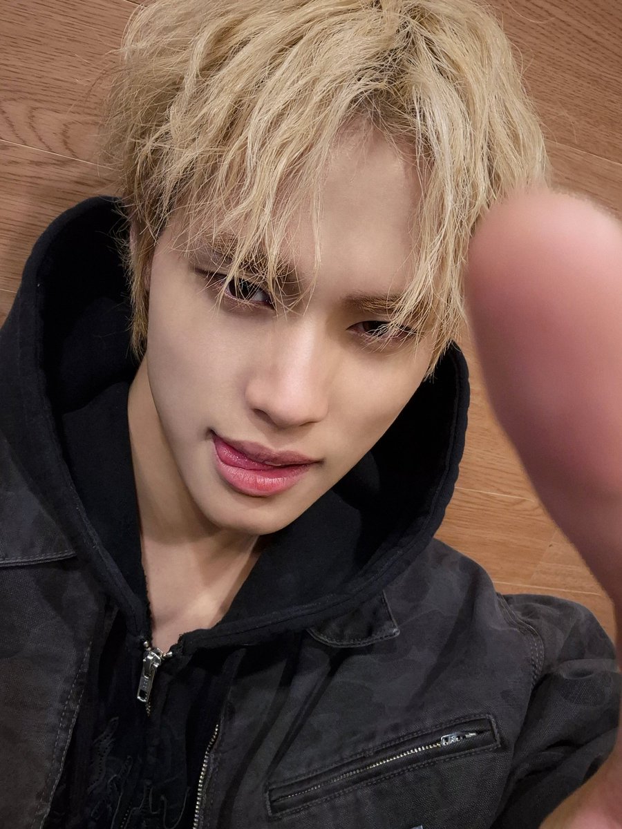 [#전여여정]

수원콘 끄읕~!
뉴로 너무너무 고맙고 사랑해 ㅎ.ㅎ
다음은 대전이다!! 🔥🔥