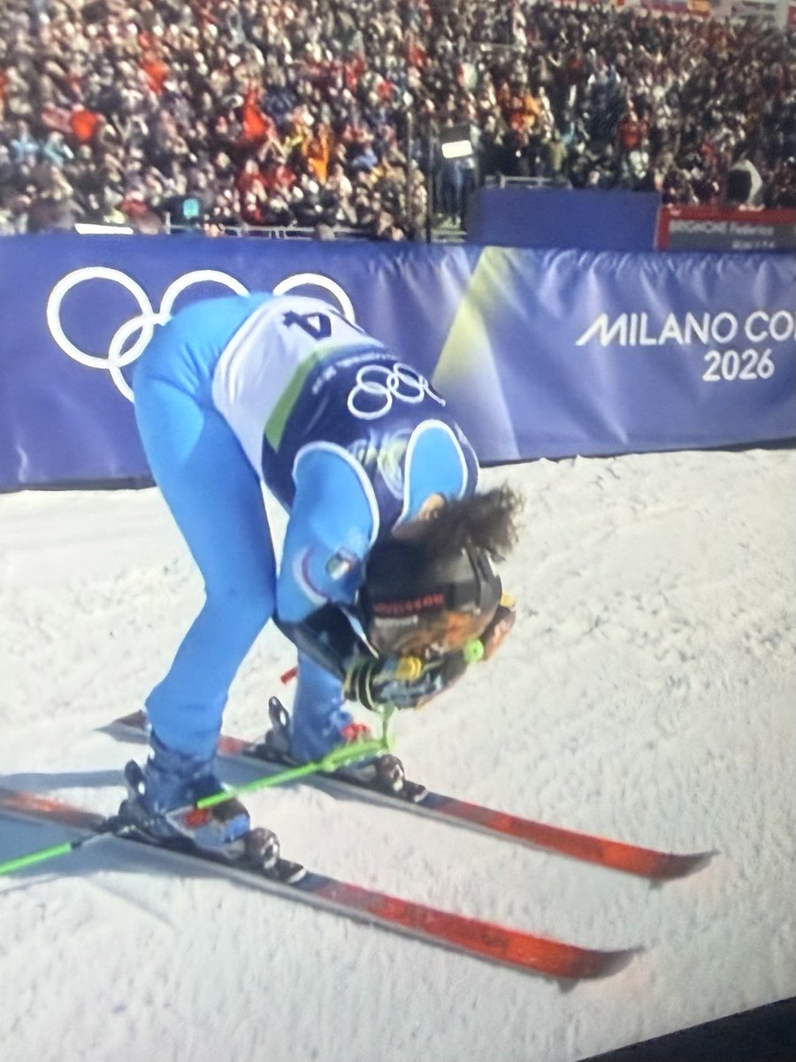 Capolavoro #Brignone medaglia d’oro anche in gigante 🙌🙌🙌🙌 e bravissima Della Mea quarta #OlimpiadiInvernali2026